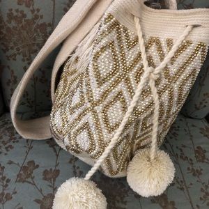 Crossbody handmade guayu bags.